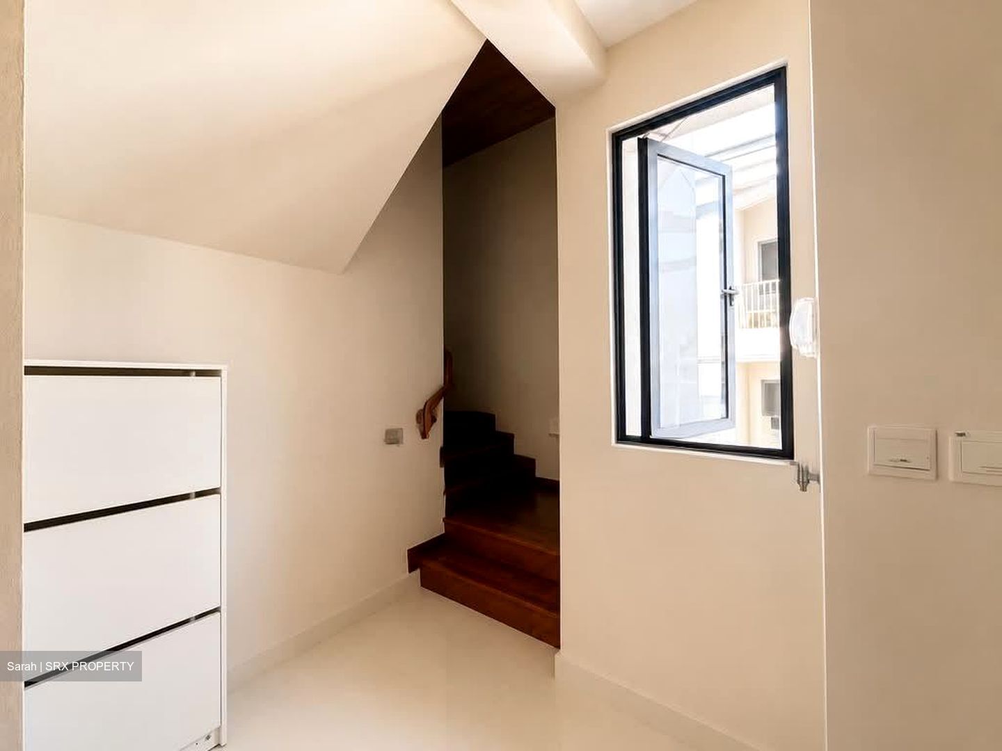 Urban Vista (D16), Condominium #575126051